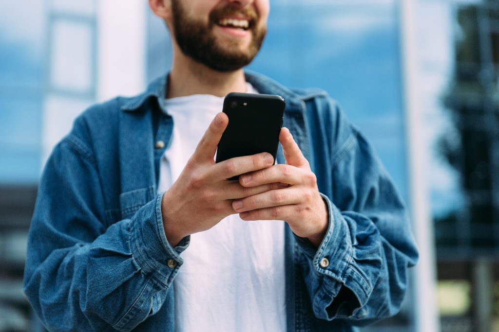 Cómo elegir un proveedor de SMS OTP en México: 7 puntos que hay que evaluar
