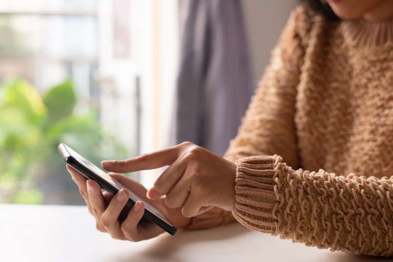 How many characters an SMS has: GSM7, UCS-2, accents, emojis and segments explained