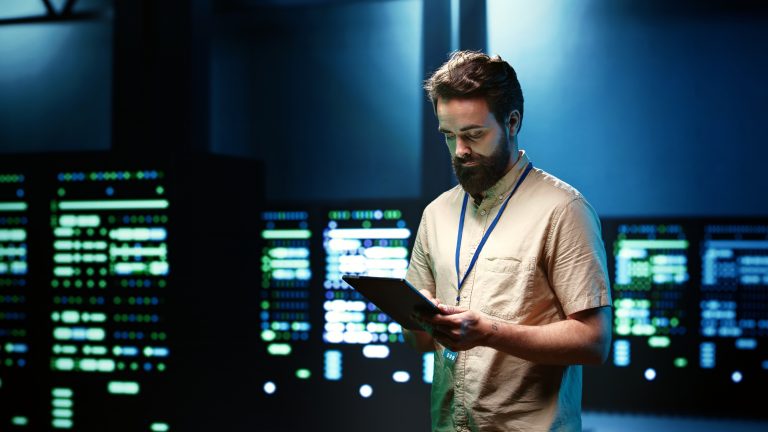 Qué es un webhook y cómo recibir reportes de entrega (DLR) de SMS en tiempo real